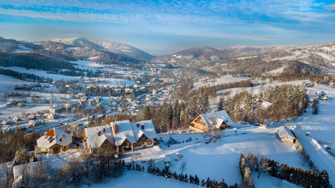 Karolowy Dwor Bed & Breakfast