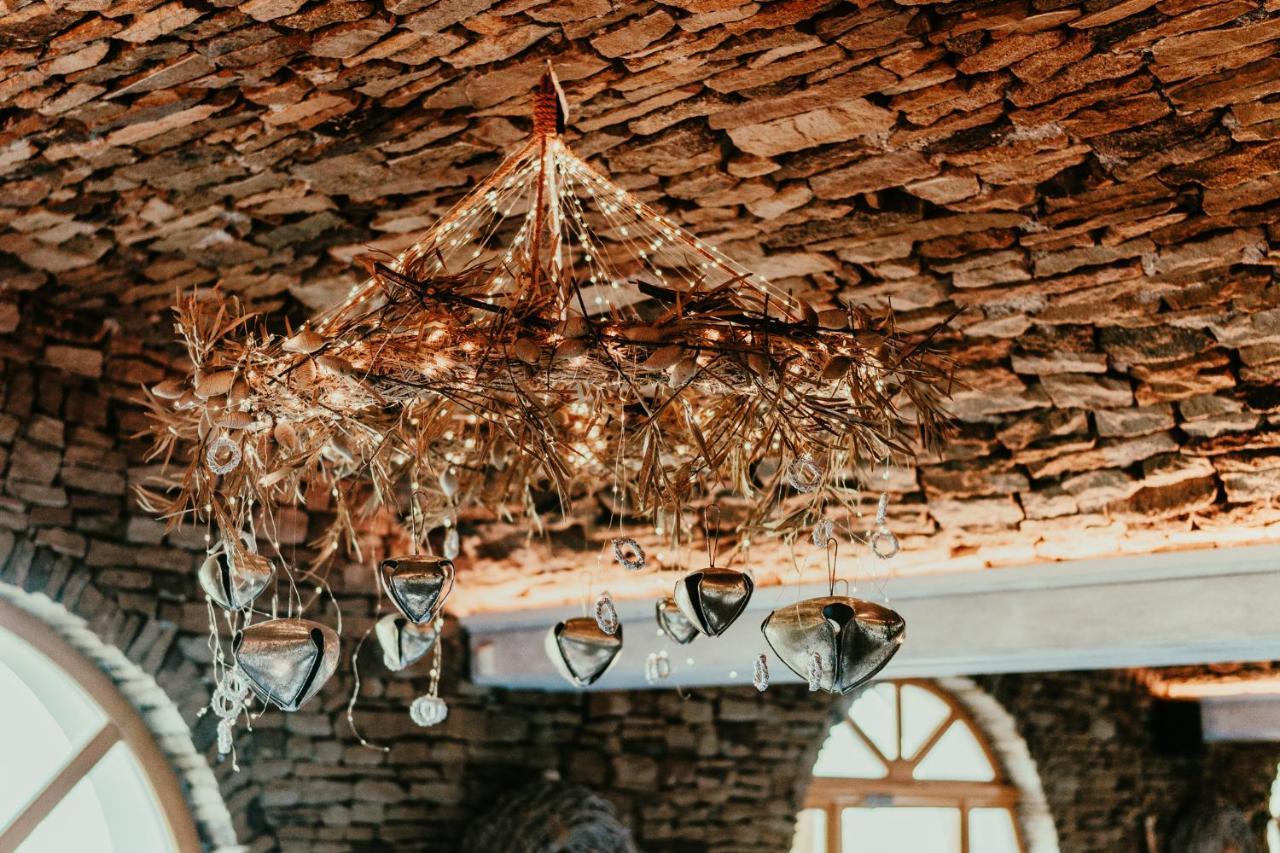 Bed & Breakfast Karolowy Dwor 3*